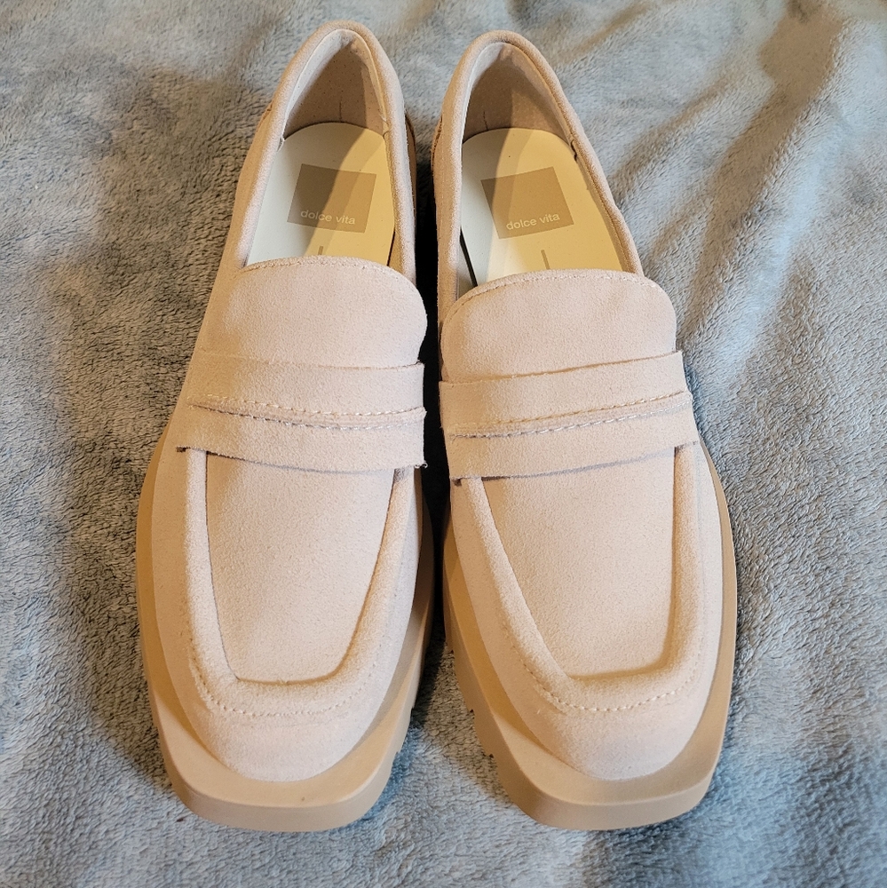 Dolce Vita Cream Flats Modern Penny Loafers